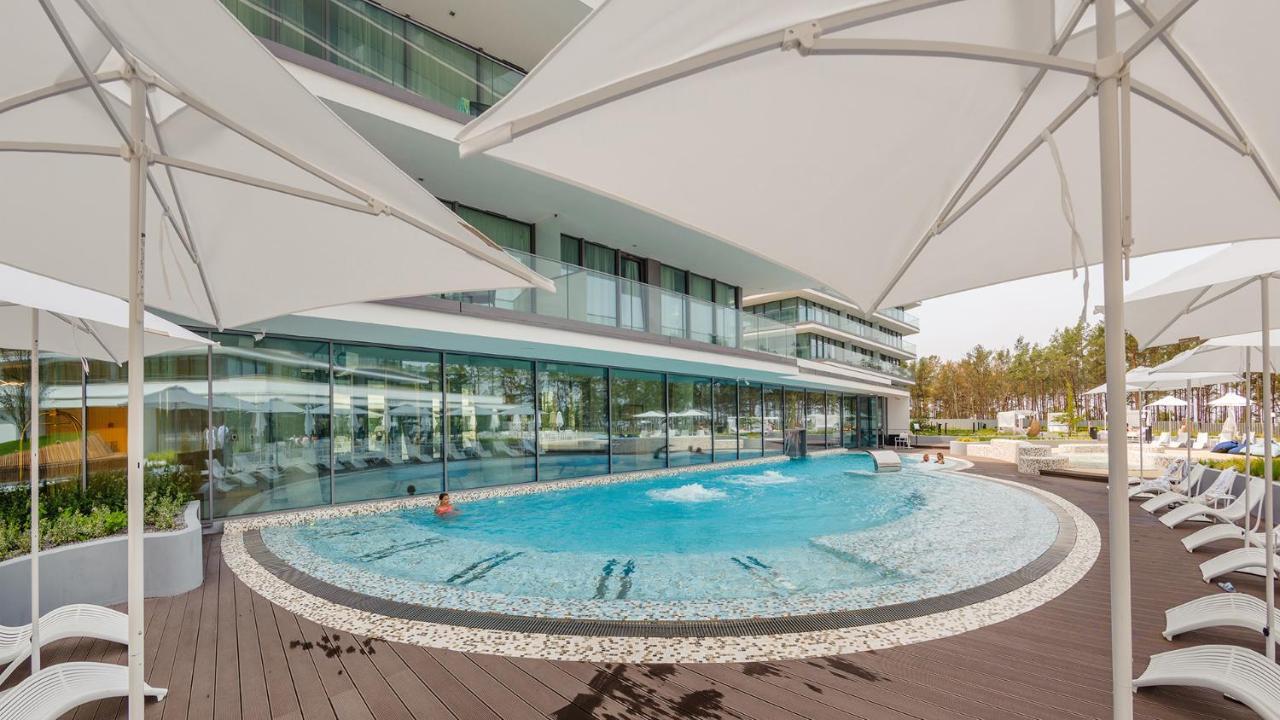 Prywatne Apartamenty Sun & Snow W Wave Z Basenem Miedzyzdroje Kültér fotó