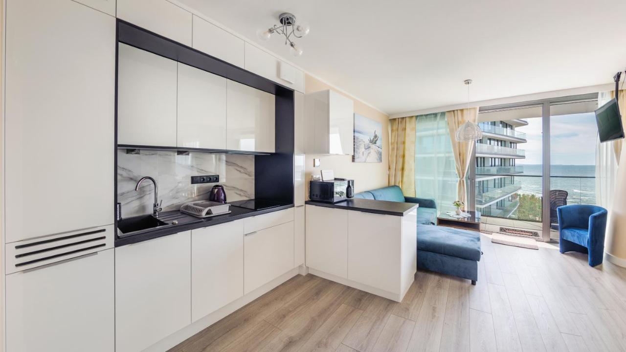 Prywatne Apartamenty Sun & Snow W Wave Z Basenem Miedzyzdroje Kültér fotó